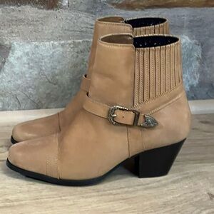 DINGO Country Western Tan Leather Ankle Boots Size 7